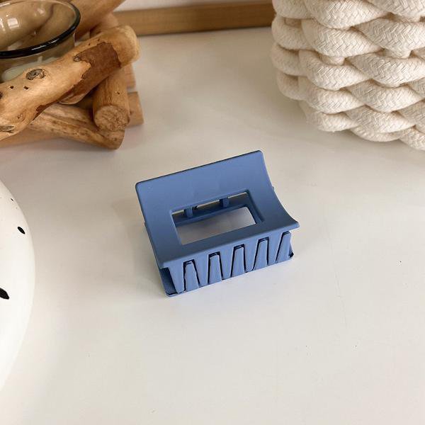 Minimalistische blauwe kleurtoon klauw haarclips