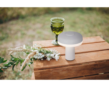 Draadloos tafellicht "Pilu", 16,5 cm hoog, boven Ø van 15 cm, metaal in wit, wit plastic, geïntegreerde LED's, 280 lumen, dimpelbaar door aanraaksensor, warm wit wit