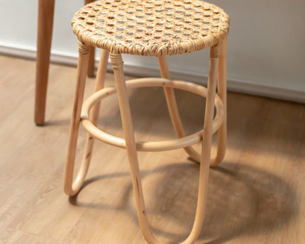 Rotan Kruk KOLAKA Naturel Ø35 cm met Geweven Zitvlak | Kleine ronde kruk met drie poten
