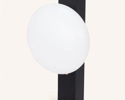 Matthew Black draadloze houten wandlamp – Oplaadbaar en dimbaar