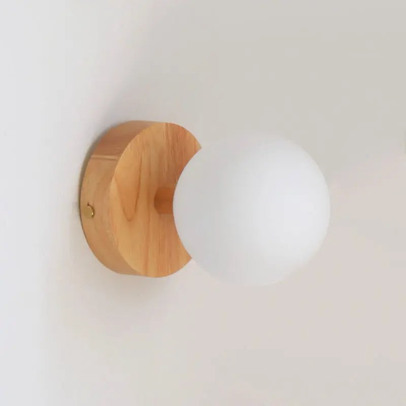 Richella lichtbruin houten en glazen wandlicht - oplaadbaar en draadloos