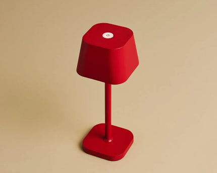 Ava Berry Red oplaadbare tafellamp | Stijlvol, draadloos lamp en dimbaar