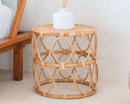 Ronde rotan bijzettafel – kleine boho salontafel – nachtkastje rotan beige – handgemaakte tafel gemaakt van natuurlijk rotan (Ø 45 cm) MUARA
