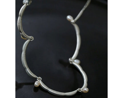 Elegante kanten bloemversiering parelketting