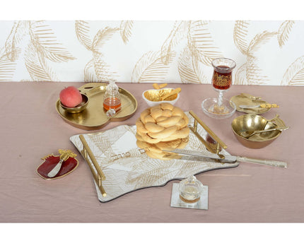 Rode granaatappelbeker met gouden randen 11x11x1.5 cm