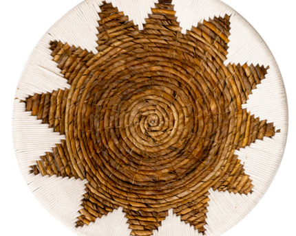 Ronde Boho Wandmand – Geweven Wanddecoratie – Decoratieve Schaal – Geweven Wandbord met Geborduurd Sterpatroon ADARI (2 maten, Ø30/40 cm)