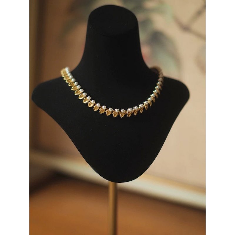 Vintage gouden bladeren parelketting