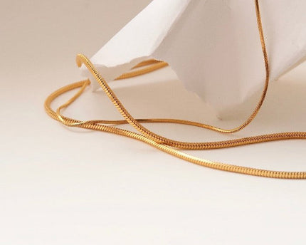 Slanke ketting met visgraatmotief - Vierkant