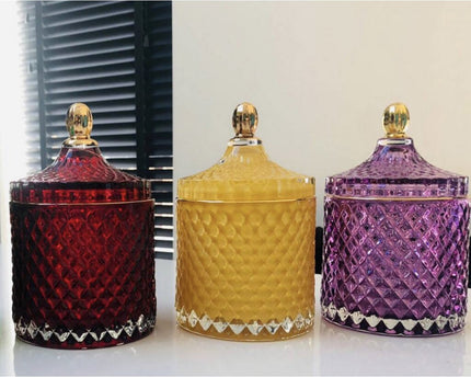 Een luxe glazen pot in een prachtige gele kleur