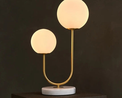 Giorgia Elegant Marble Lamp - Elegante tafellamp met matglazen lampen