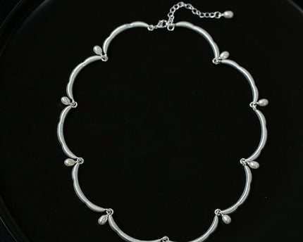 Elegante kanten bloemversiering parelketting