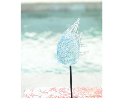 Decoratief blauw glas en transparant metaal