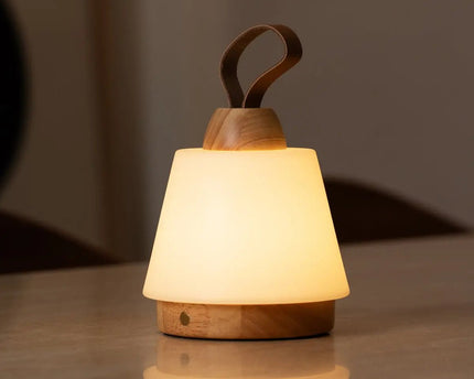 Liv lichtbruine oplaadbare lamp – lederen band, dimbaar, draadloos