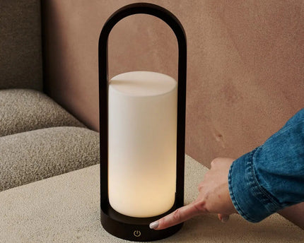 Evie Donkerbruine Oplaadbare Houten Tafellamp – Dimbaar & Snoerloos