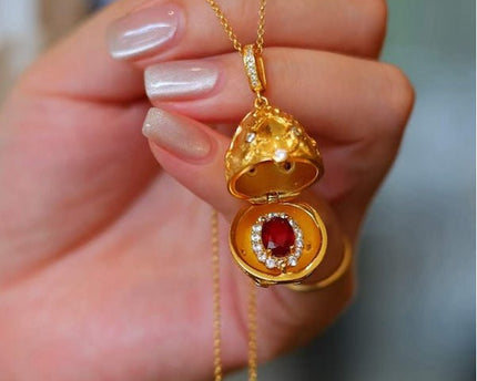 Echte Ruby Royal gouden ei medaillon hanger ketting