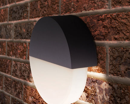 LED -wandlamp "Sobrio", gemaakt van metaal en plastic in antraciet, met geïntegreerde LED