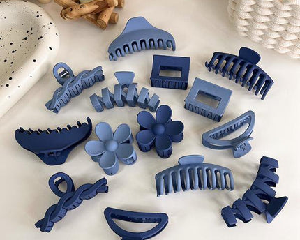 Minimalistische blauwe kleurtoon klauw haarclips