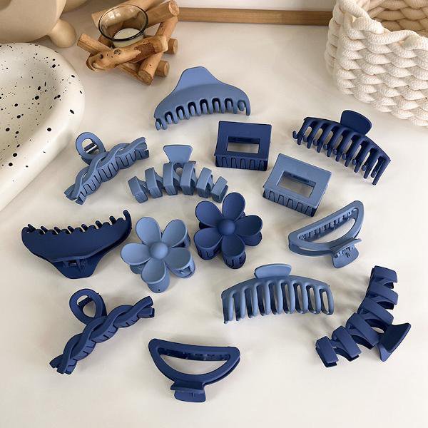 Minimalistische blauwe kleurtoon klauw haarclips