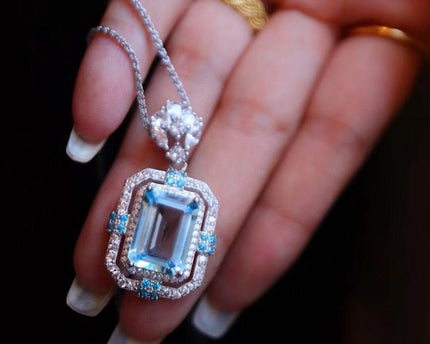 Sprankelende blauwe topaz vierkante hanger ketting