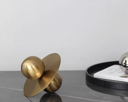 Moderne en eenvoudige metalen bolvormige ornamenten voor huis en woonkamer.Afmetingen: 20cm*20cm