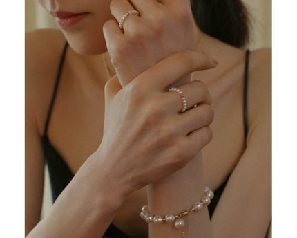 Elegante parelkralenringen, rekbaar