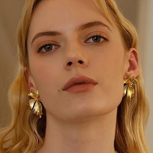 Uniek ontwerp levendige bloem oorstekers