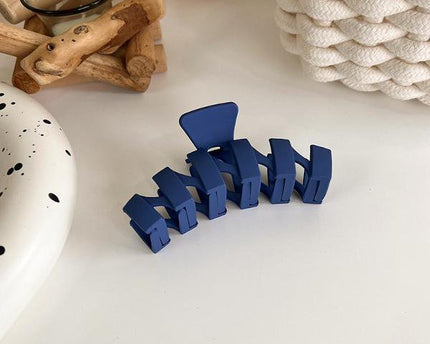 Minimalistische blauwe kleurtoon klauw haarclips