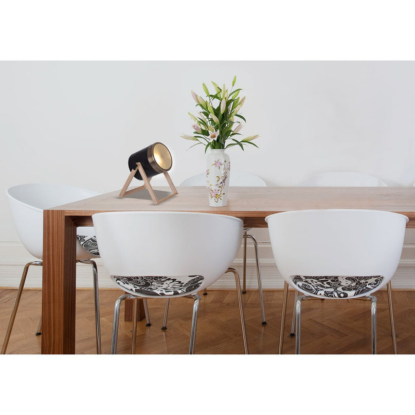 Tafellamp "Tim" gemaakt van zwart metaal en verzadigd plastic, met E27 -aansluiting, tafellamp voor binnen, 28 cm hoog