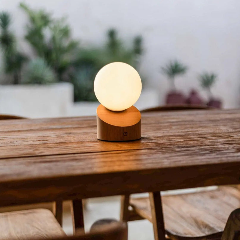 Morris stijlvolle oplaadbare lamp – draadloos, dimbaar, milieuvriendelijk ontwerp