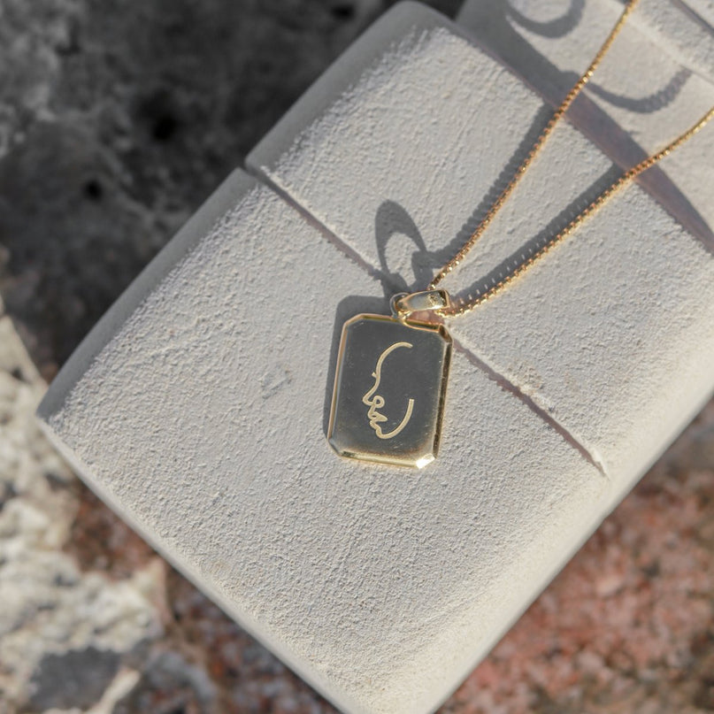Sierlijke ketting 18k verguld - gouden 40 cm ketting gemaakt van 925 zilver goud vermeil - hanger met gegraveerd gezicht - LOVINA goud