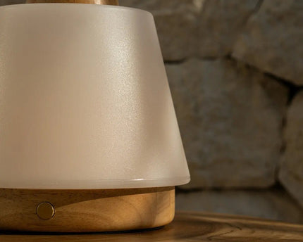 Liv lichtbruine oplaadbare lamp – lederen band, dimbaar, draadloos