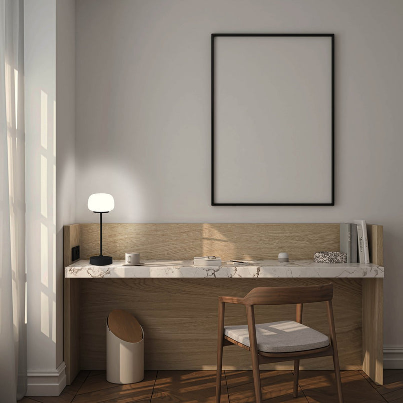 LED -batterij/ tafellamp "Pina" 30 cm hoog, gemaakt van metaal (zwart) en glas (wit), geïntegreerde LED's, warm wit