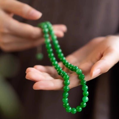Tijdloze levendige groene jade kralen ketting