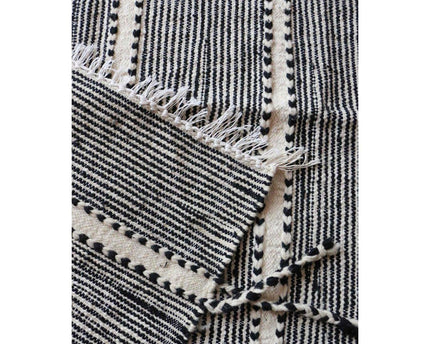 Zuiver wollen Marokkaans Kelim Berber tapijt 102 x 144 cm