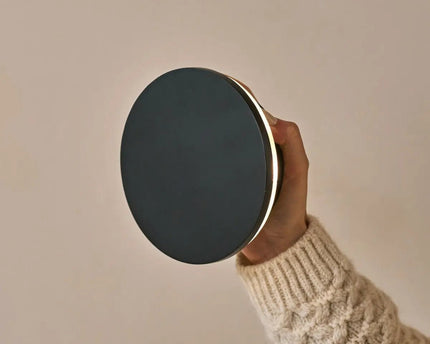 Lou Black draadloos wandlicht - Oplaadbaar en dimpelbaar met aanraakregeling - 2700K warm licht
