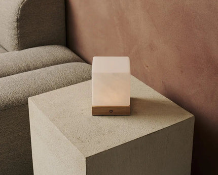 YCE lichtbruine draadloze houten lamp met bevroren glas-oplaadbare, dimbare, 100-uur batterij
